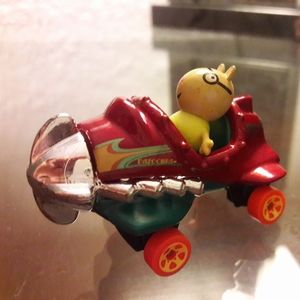 Meet your Posher, Alice